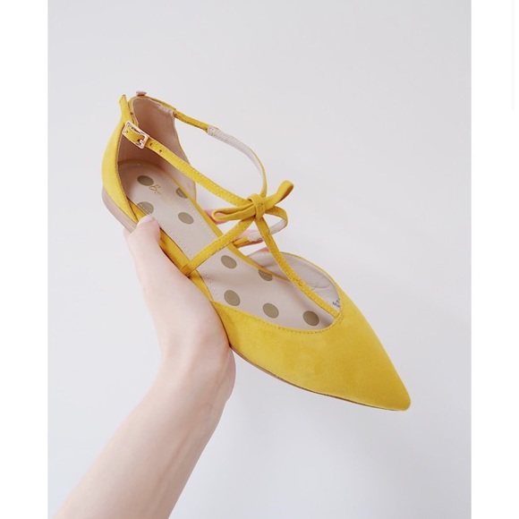 yellow t bar shoes